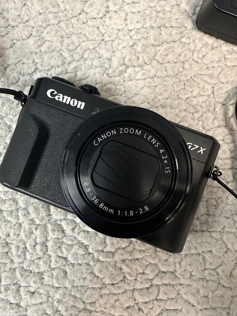 Canon PowerShot G7 X Mark II 20.1MP Compact Camera - Black