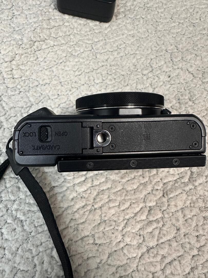 Canon PowerShot G7 X Mark II 20.1MP Compact Camera - Black